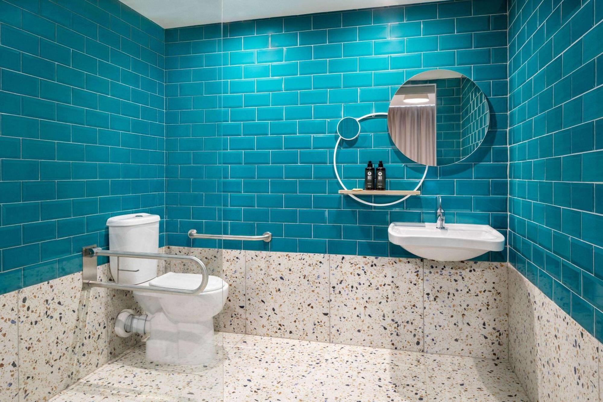 Saint Julian's Quadro Hotel, Trademark Collection By Wyndham מראה חיצוני תמונה