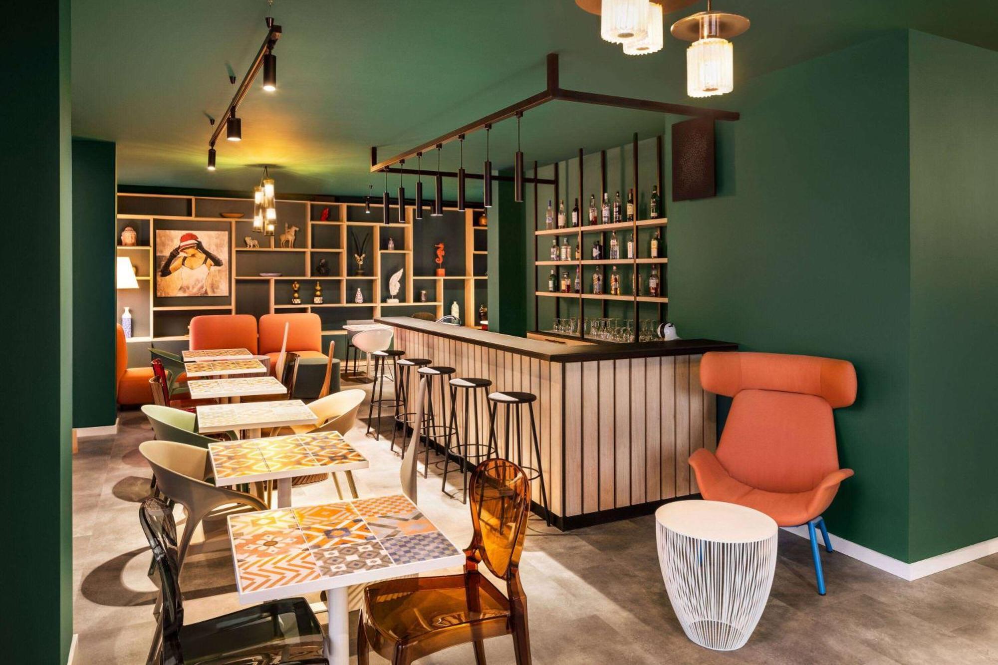 Saint Julian's Quadro Hotel, Trademark Collection By Wyndham מראה חיצוני תמונה