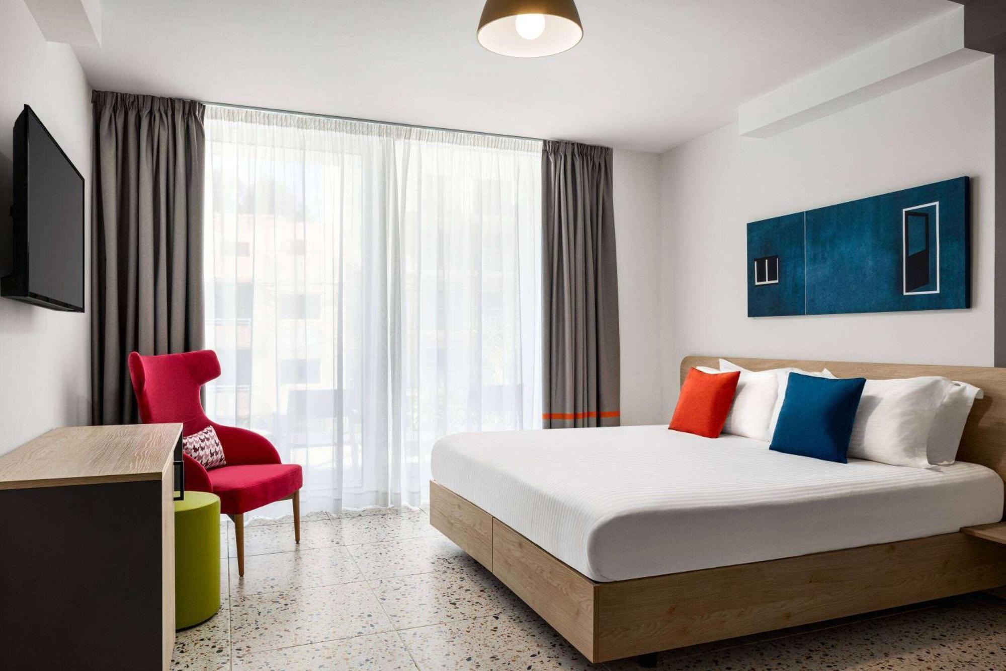 Saint Julian's Quadro Hotel, Trademark Collection By Wyndham מראה חיצוני תמונה